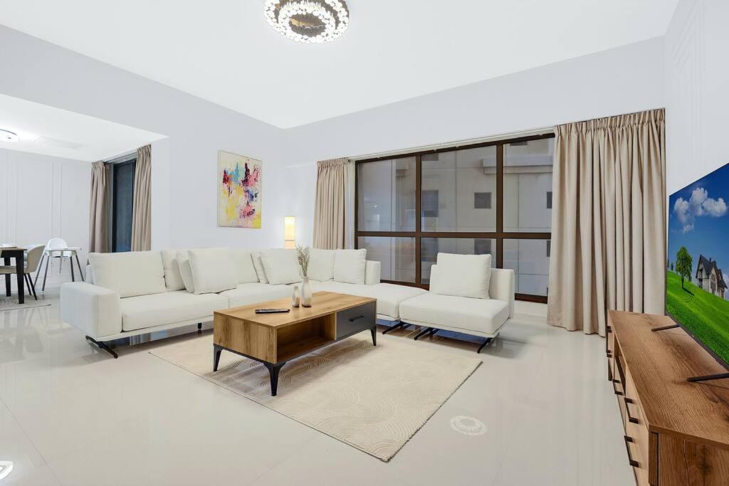 First Class 4Br Cozy Jumeirah Retreat Apartment Dubai Exterior photo